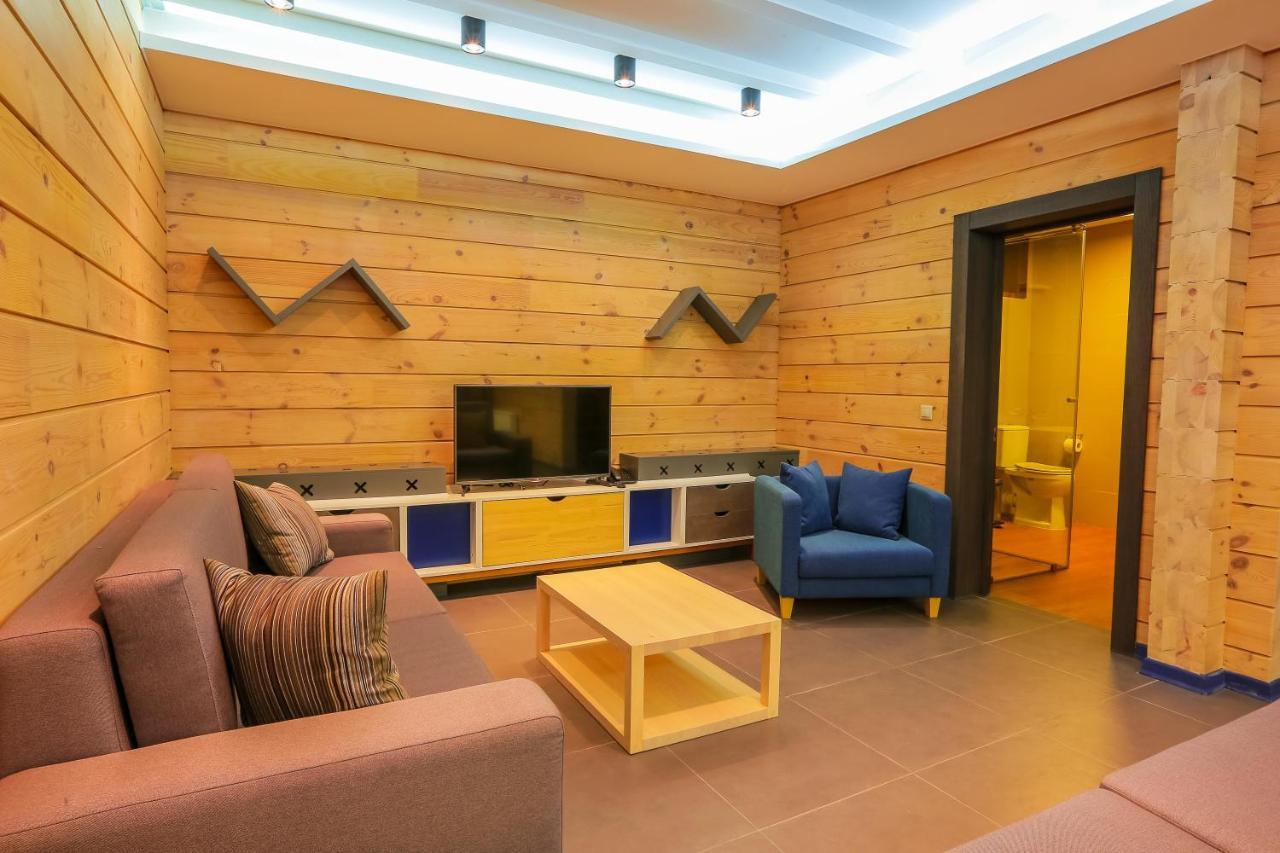 Hotel Трипільське Сонце Podgortsy  Esterno foto