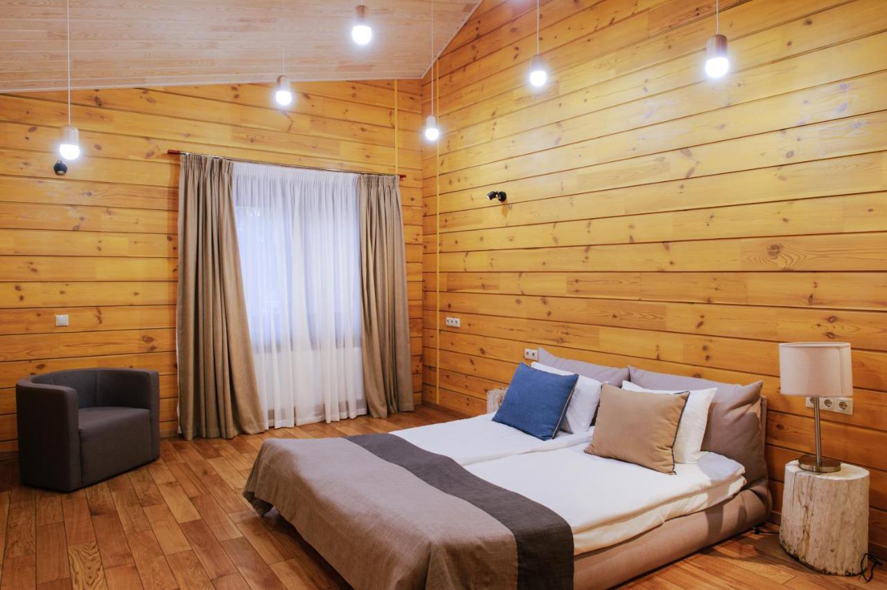 Hotel Трипільське Сонце Podgortsy  Esterno foto