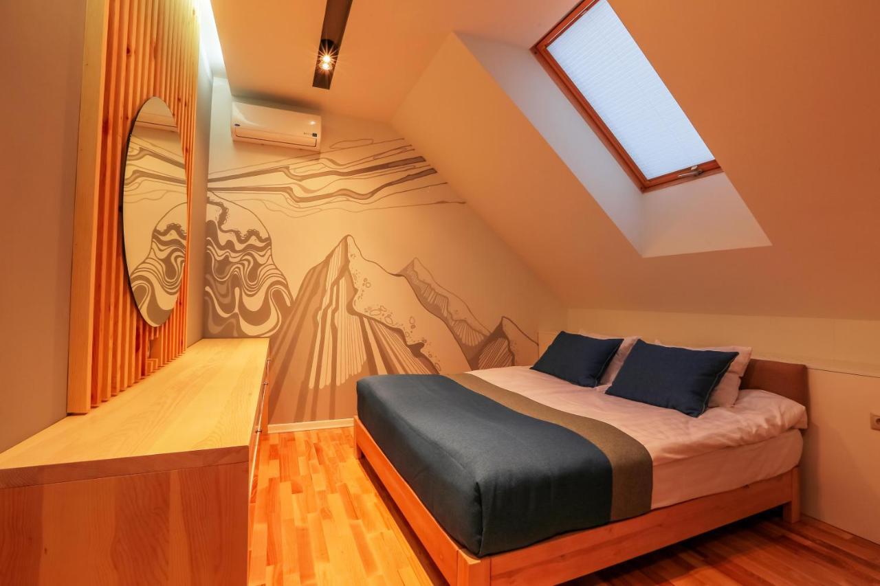 Hotel Трипільське Сонце Podgortsy  Esterno foto