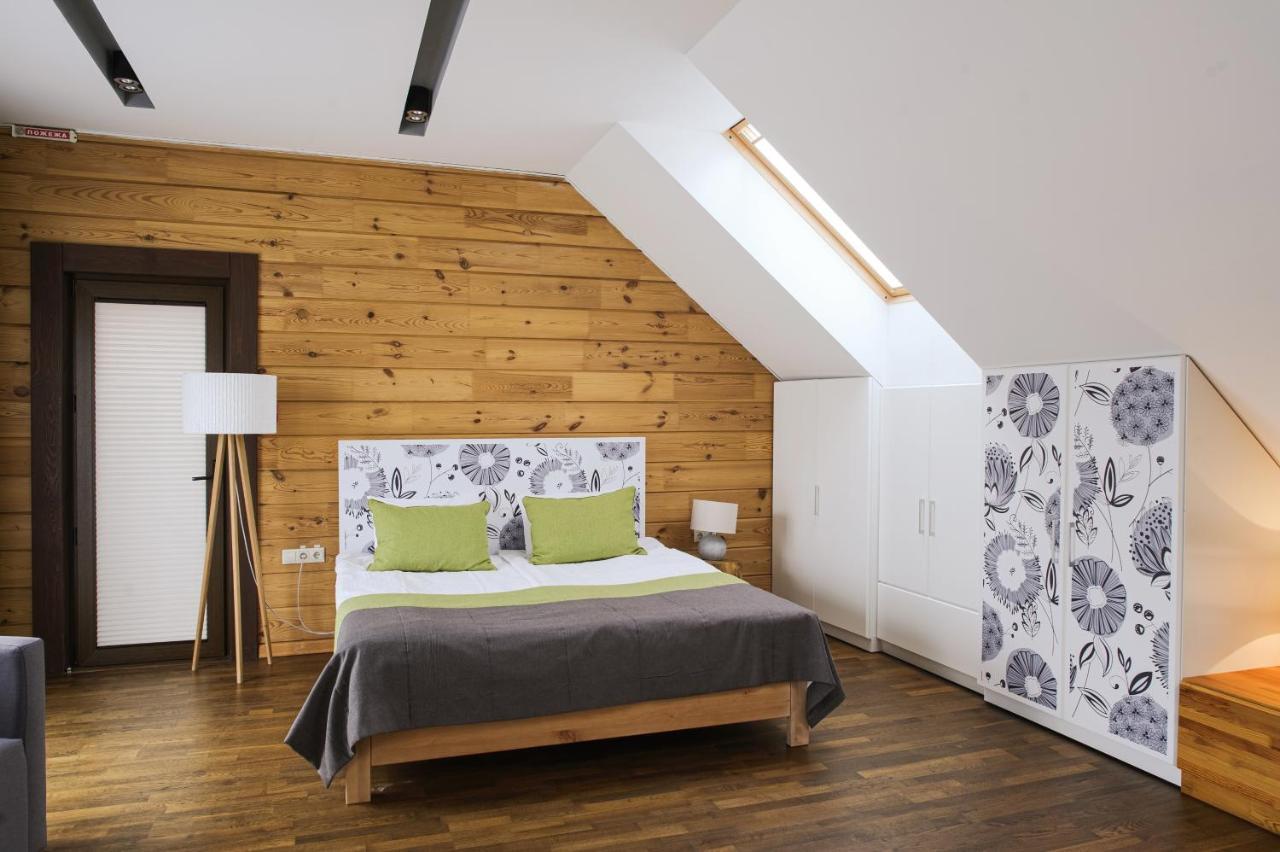 Hotel Трипільське Сонце Podgortsy  Esterno foto